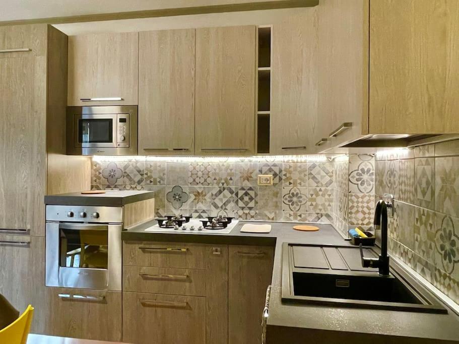 Lunghezza Apartment With Private Parking - Roma Est. מראה חיצוני תמונה
